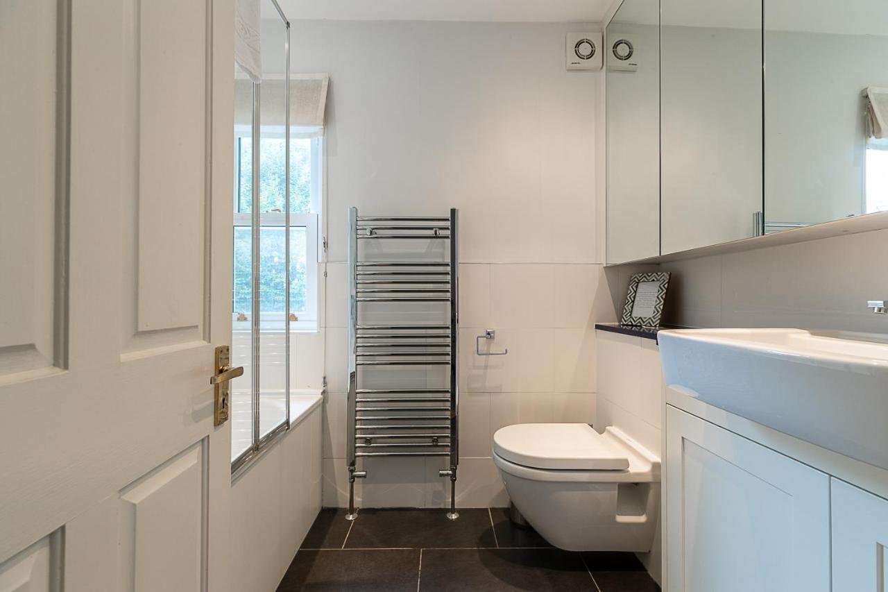 Joivy Stunning 3 Bed, 2 Bath House With Garden And Rooftop Terrace Leilighet London Eksteriør bilde